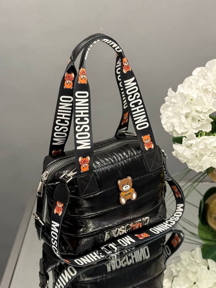 MOSCHINO