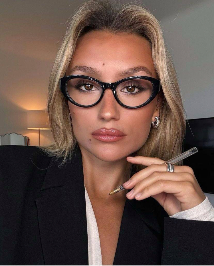 Prada gözlük