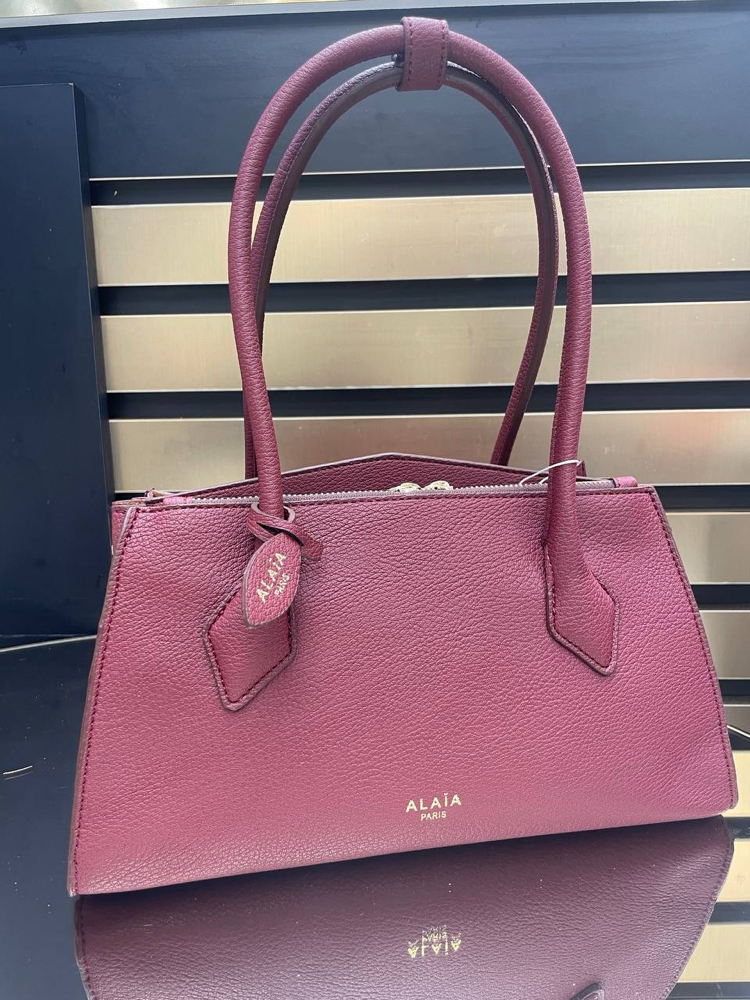 Alaia 