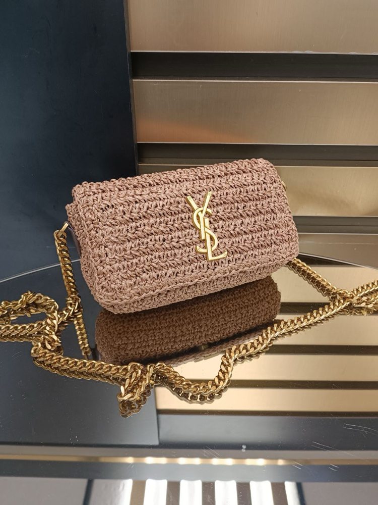 YsL hasır