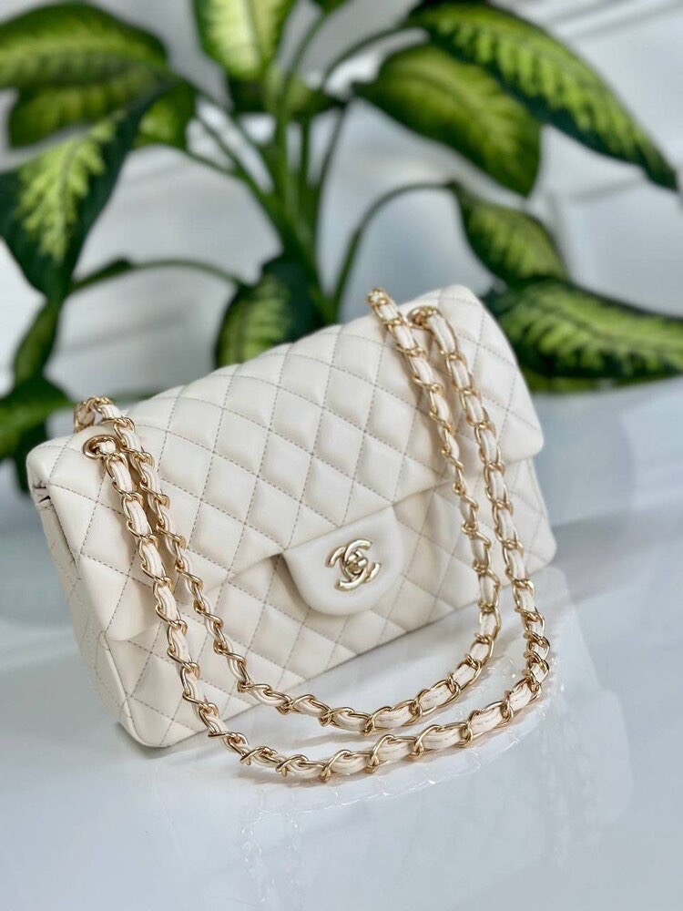 Chanel 2:55