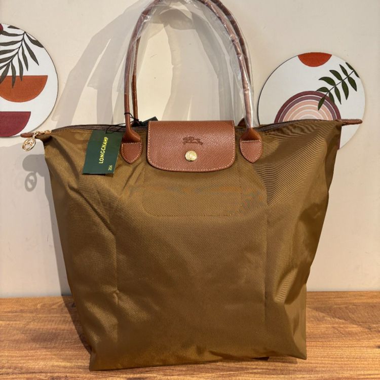 Longchamp 3 