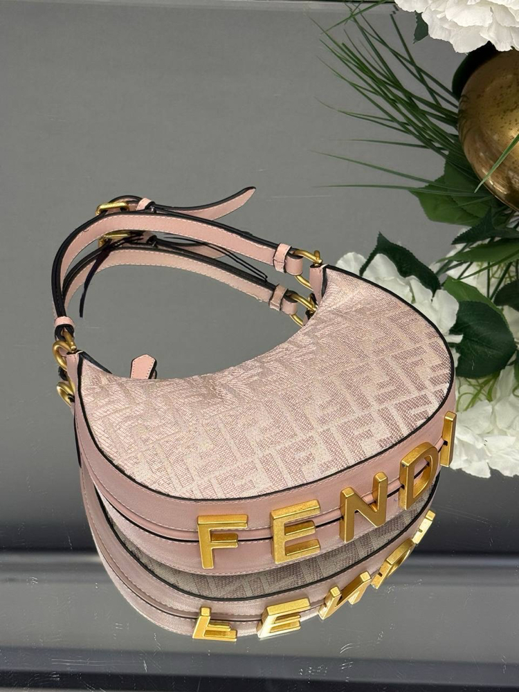FENDİ fendigraphy