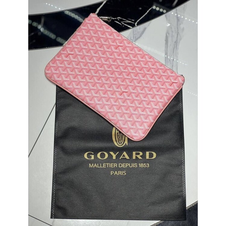Goyard Clutch