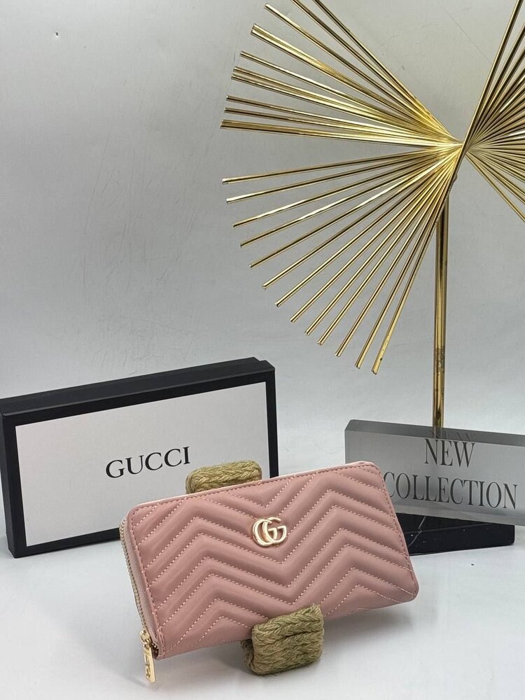 Gucci cüzdan