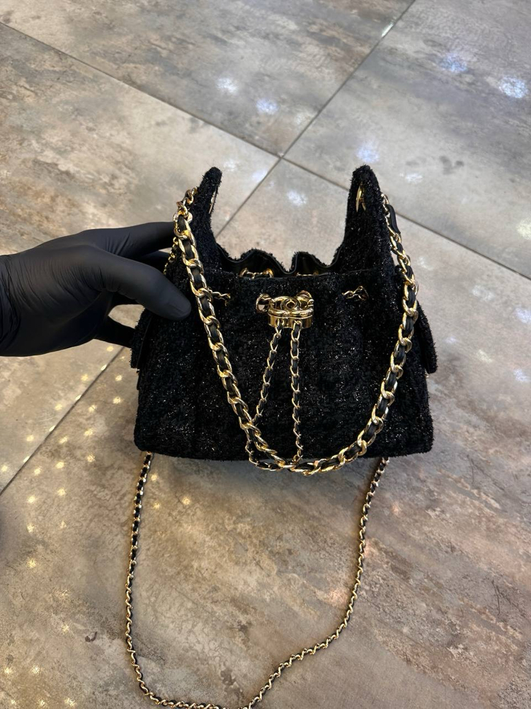 Chanel mini tuvit