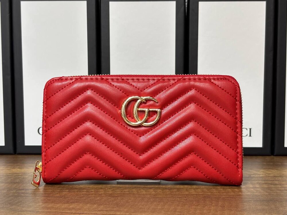 Gucci cüzdan