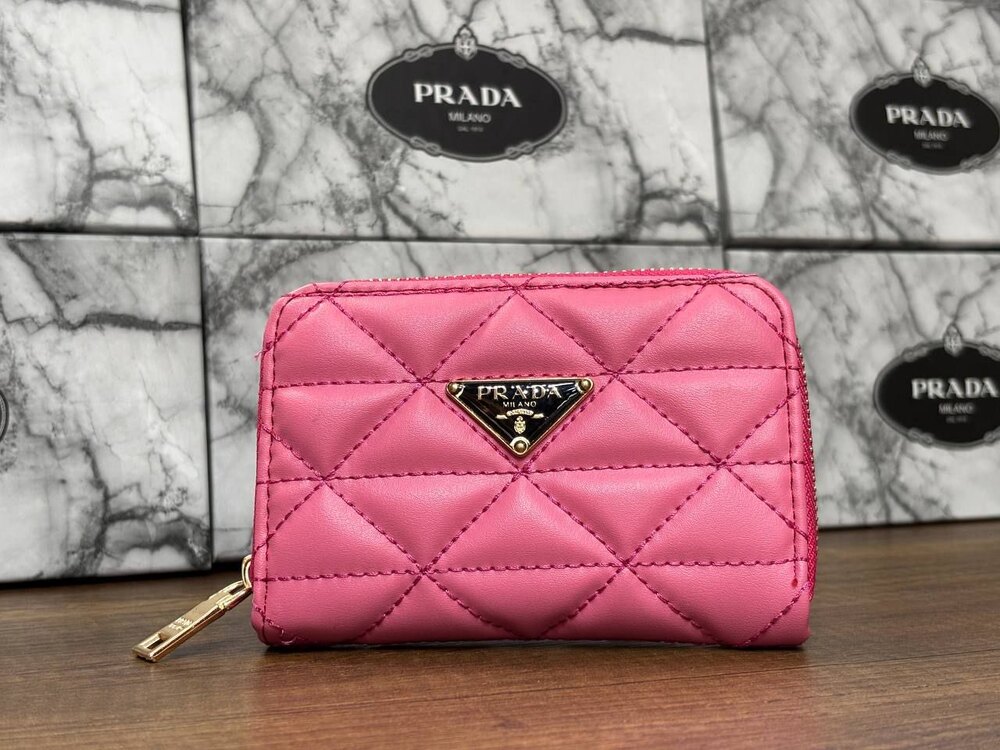 Prada cüzdan 