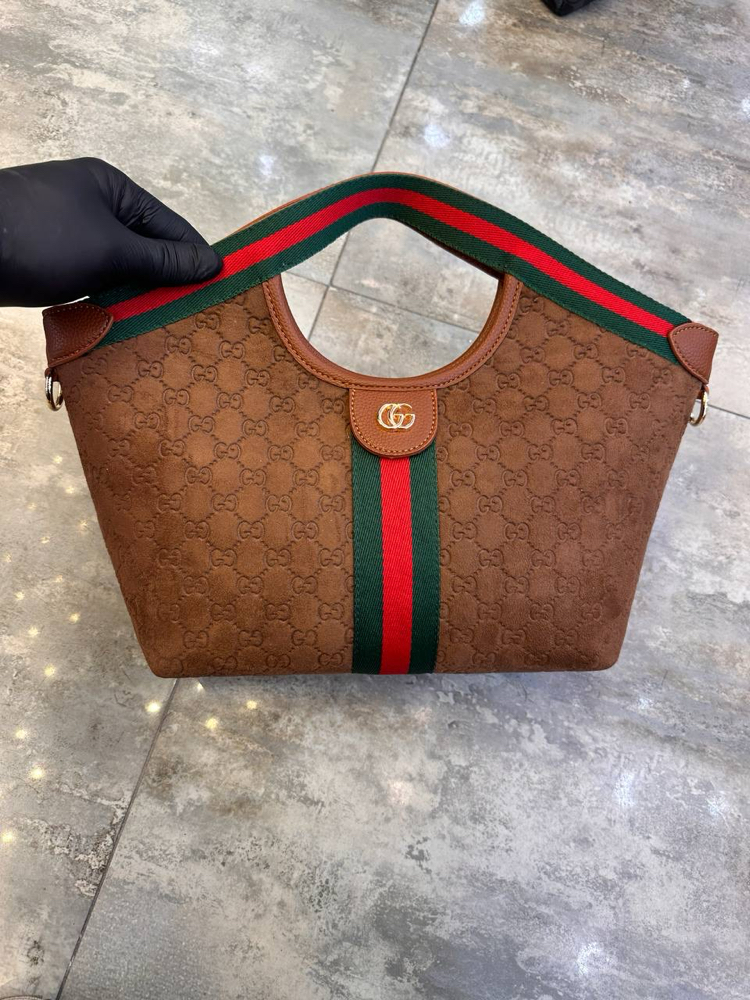 Gucci süet