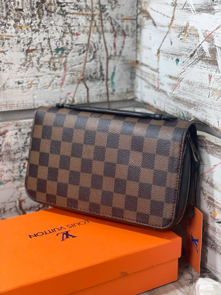 Lv men bag