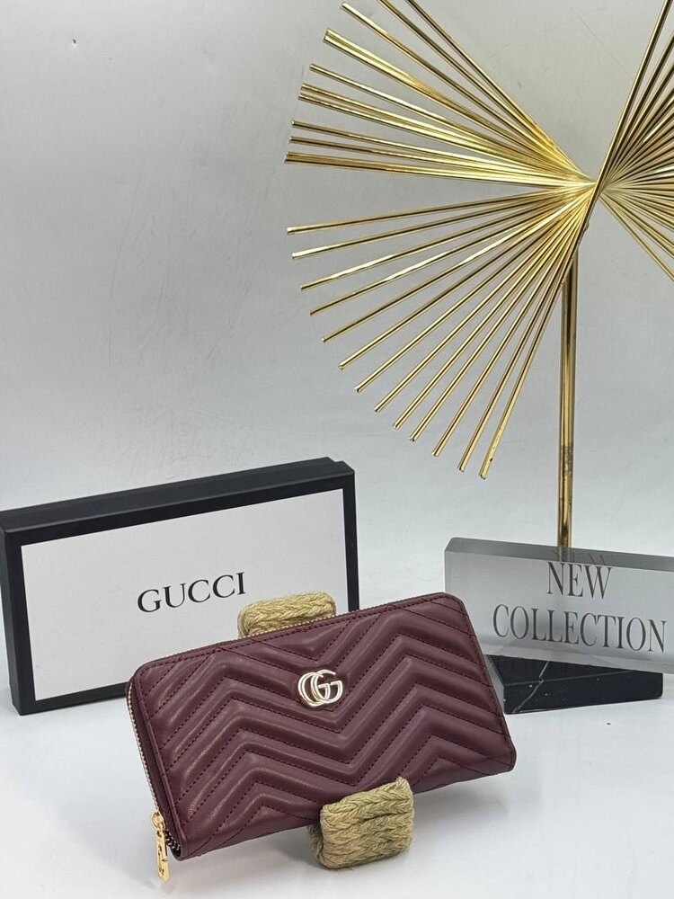 Gucci cüzdan
