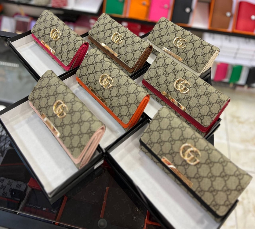 Gucci cüzdan