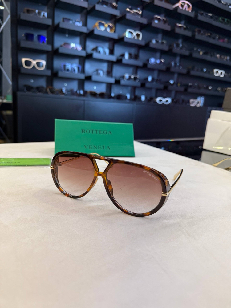 Bottega veneta gözlük 