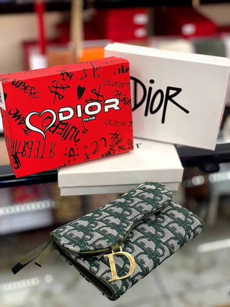 Dior cüzdan