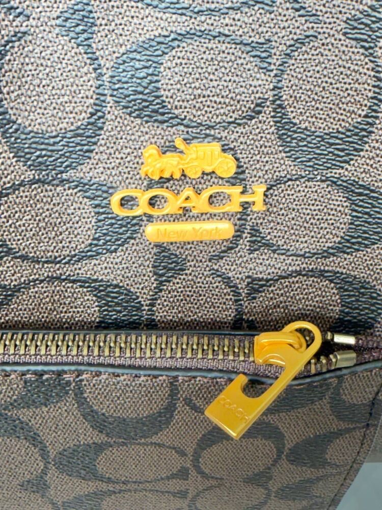Coach