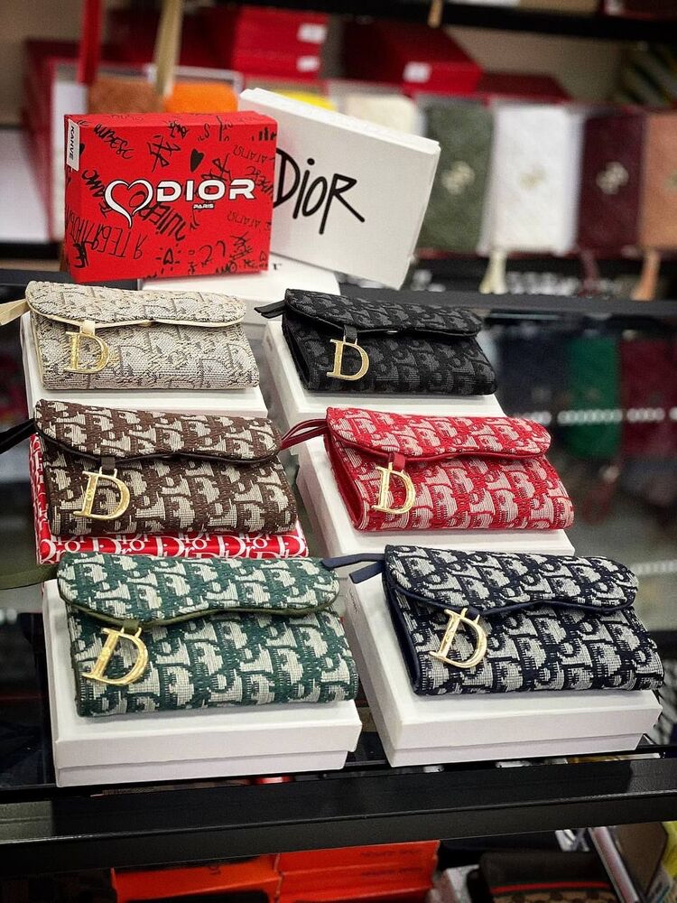 Dior cüzdan