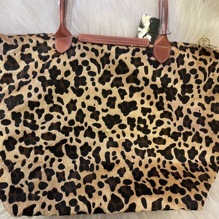 Long leopar