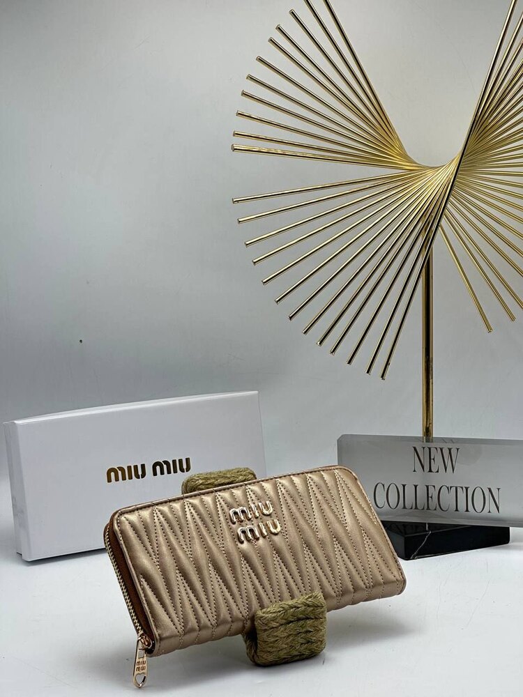 Miu miu cüzdan