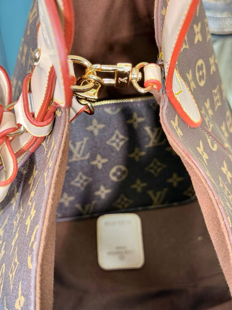 Lv