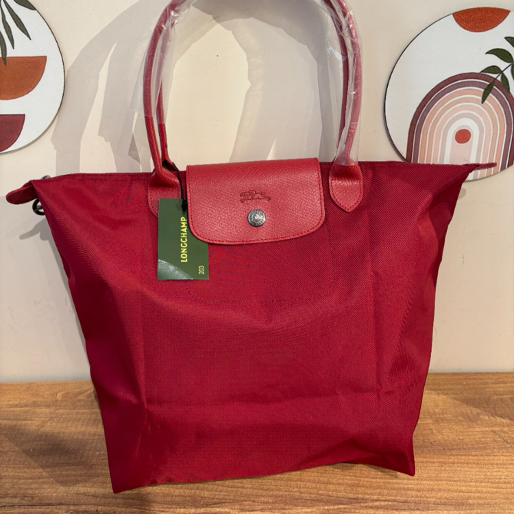 Longchamp 3 