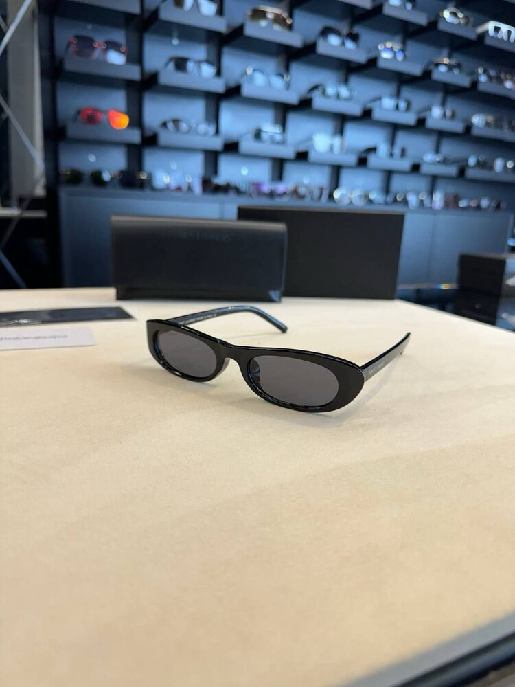 YsL gözlük