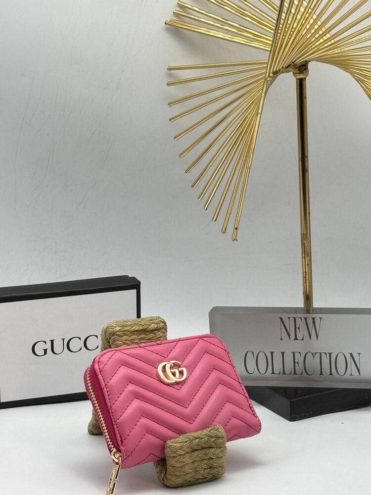 Gucci cüzdan