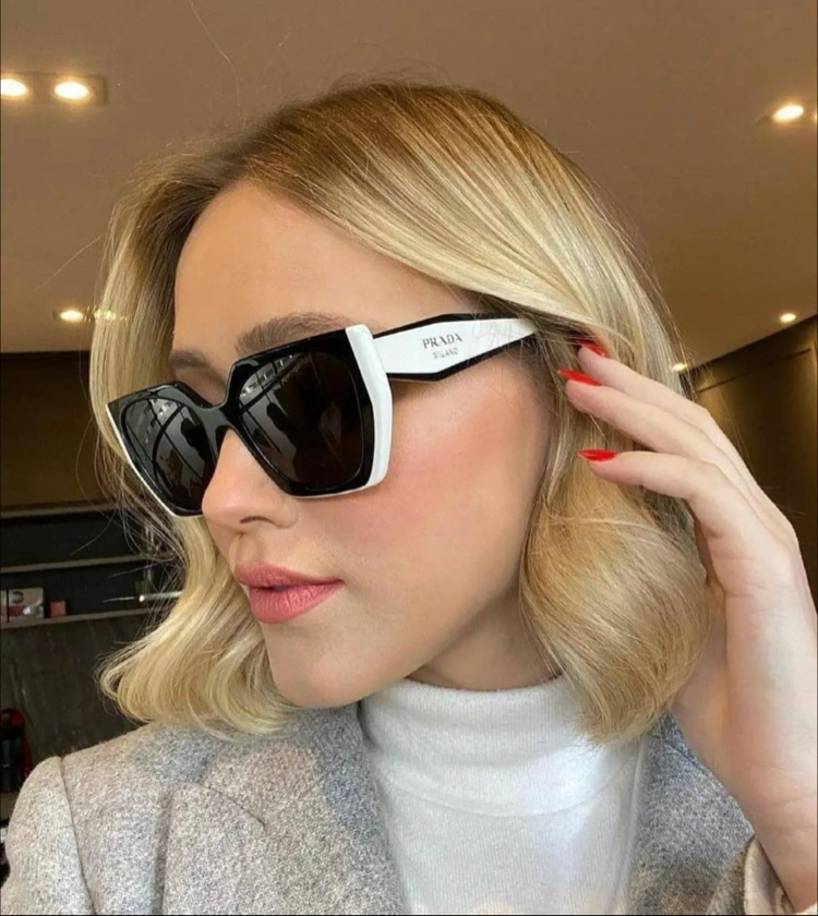 Prada gözlük