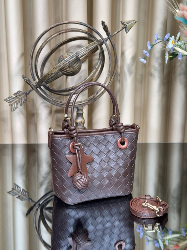 Bottega 