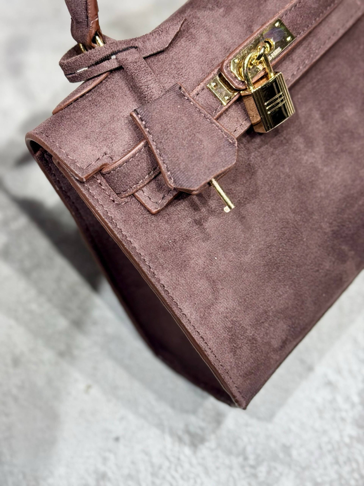 Hermes kelly süet