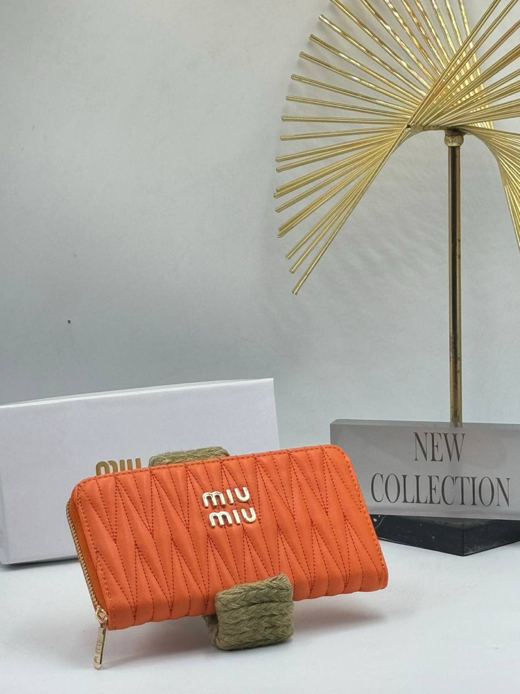 Miu miu cüzdan