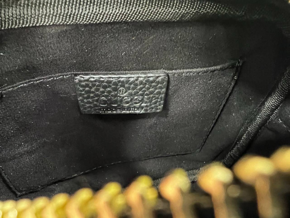 Gucci interlocking