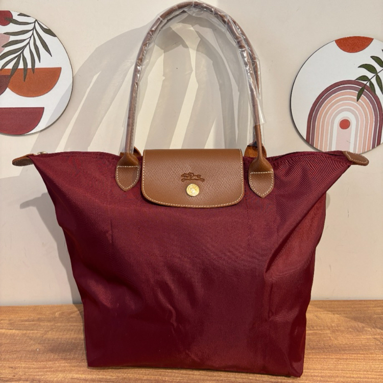 Longchamp 3 