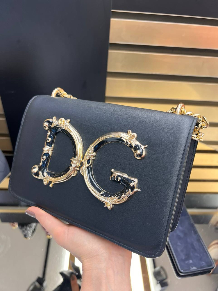 D&G