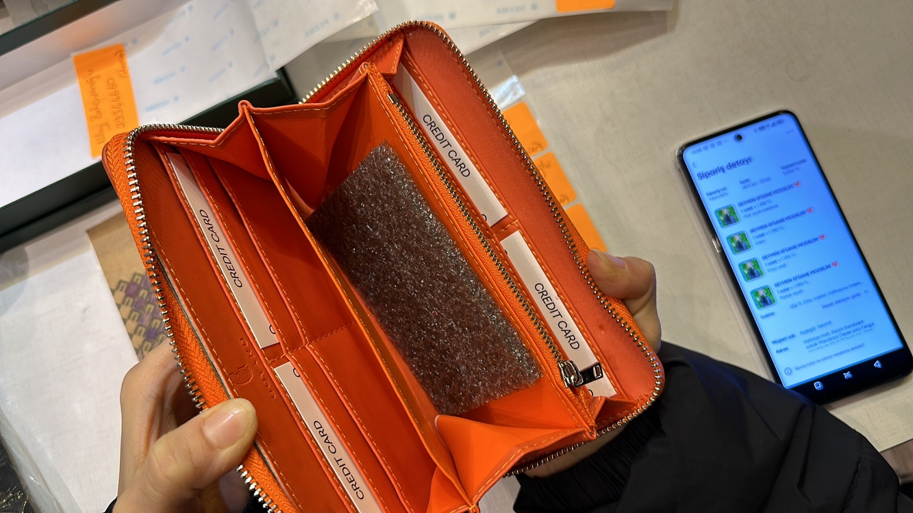 Goyard cüzdan
