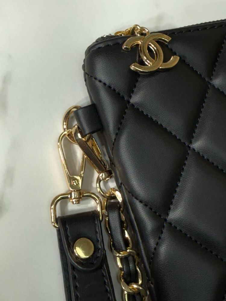 Chanel clutch