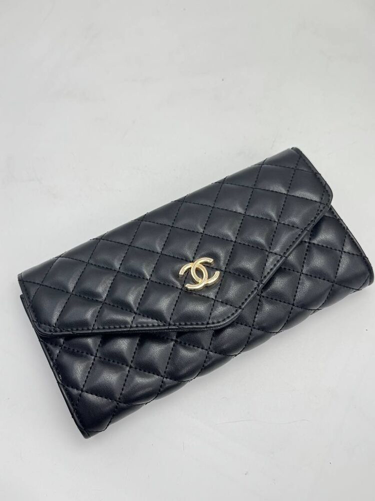 Chanel cüzdan