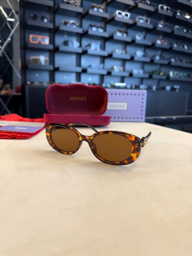 Gucci gözlük