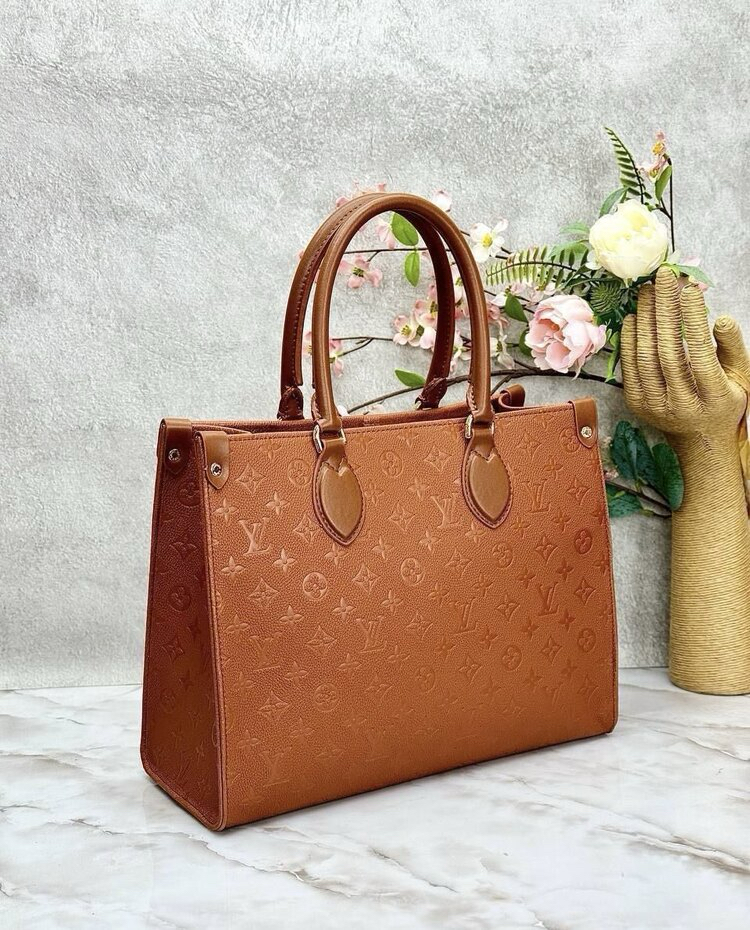Lv - ONTHEGO MM