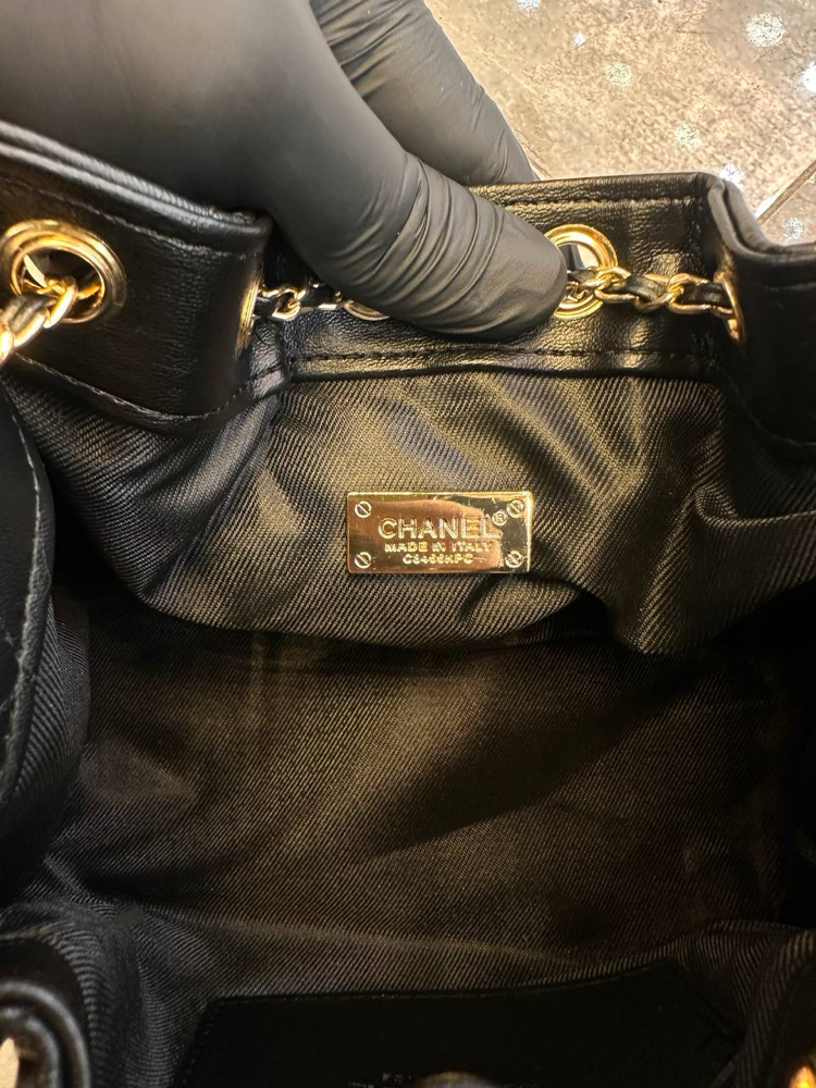 Chanel mini
