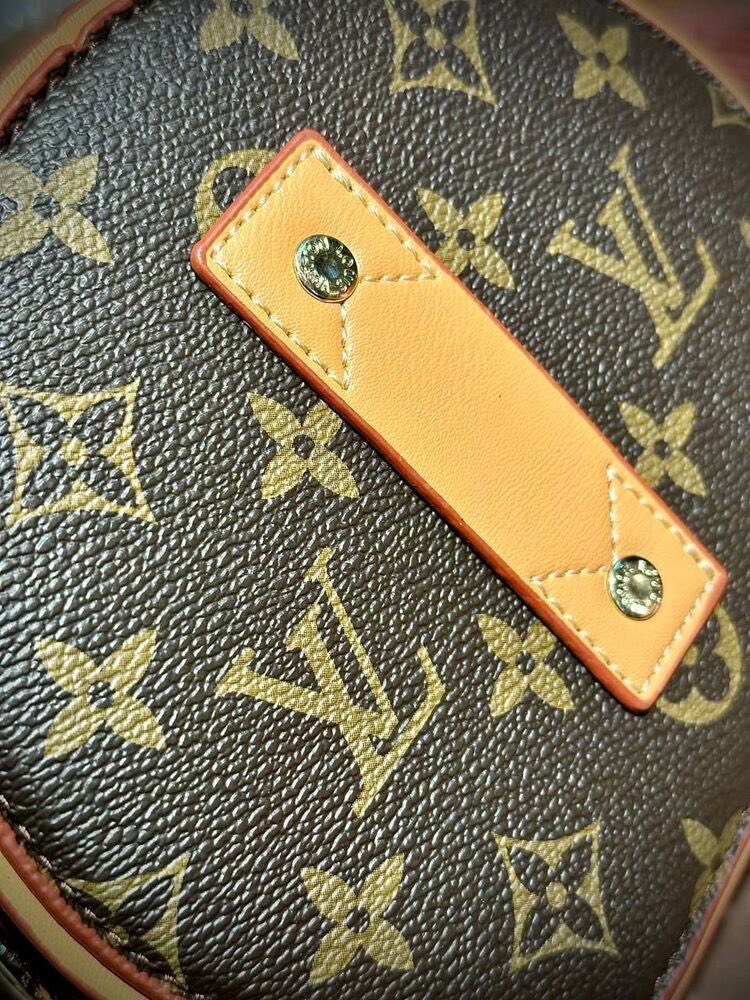 Lv Mini Boite Chapeau