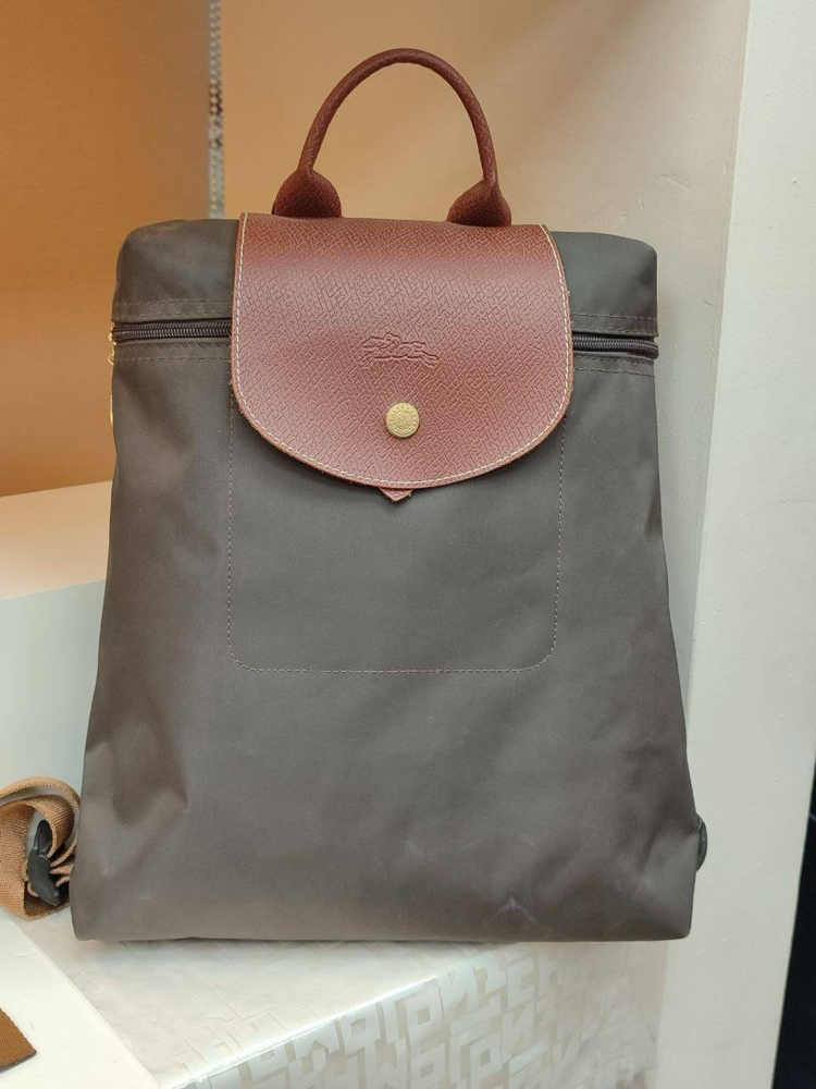 Longchamp