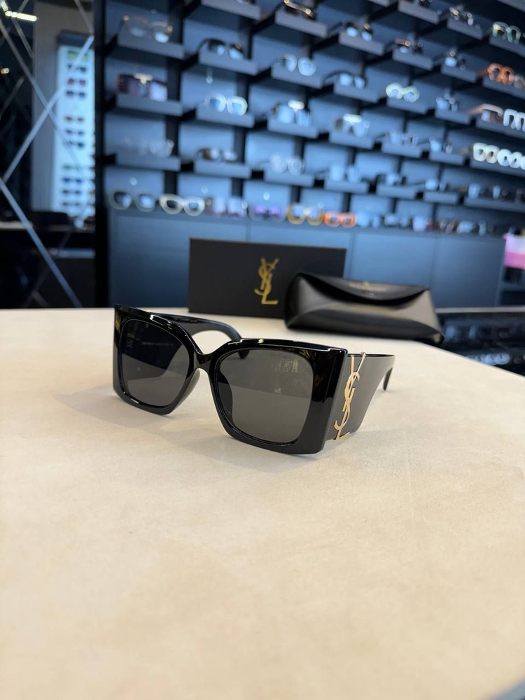 YsL gözlük 