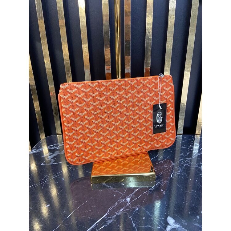 Goyard Clutch