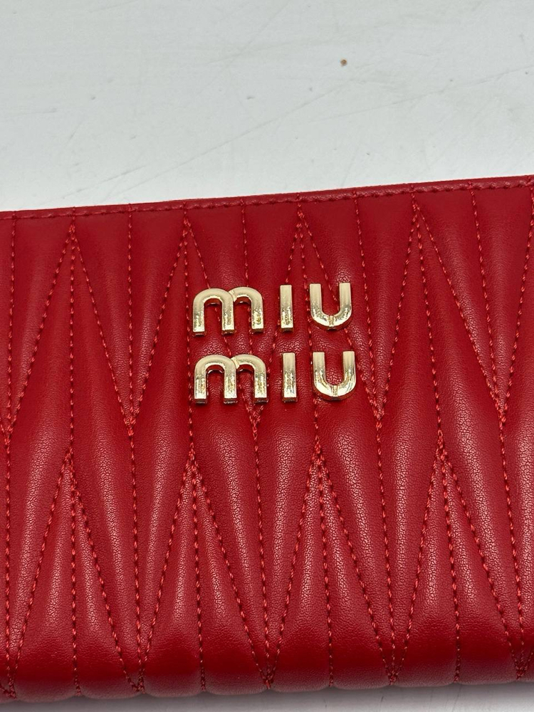 Miu miu cüzdan