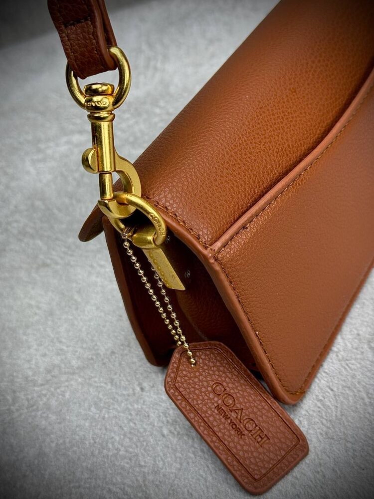 Coach mini