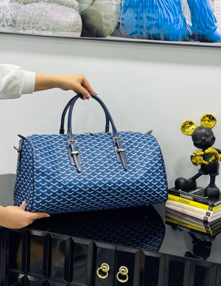 Goyard el valizi