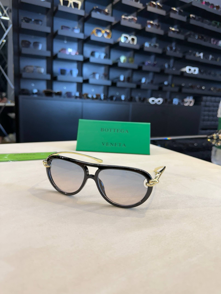 Bottega veneta