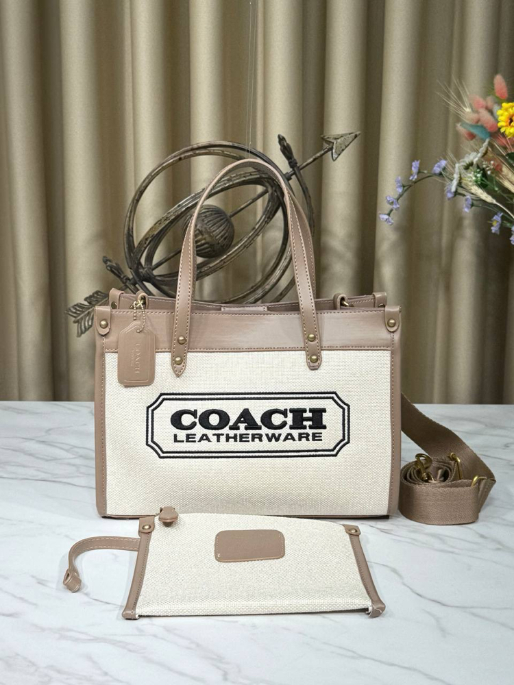 Coach