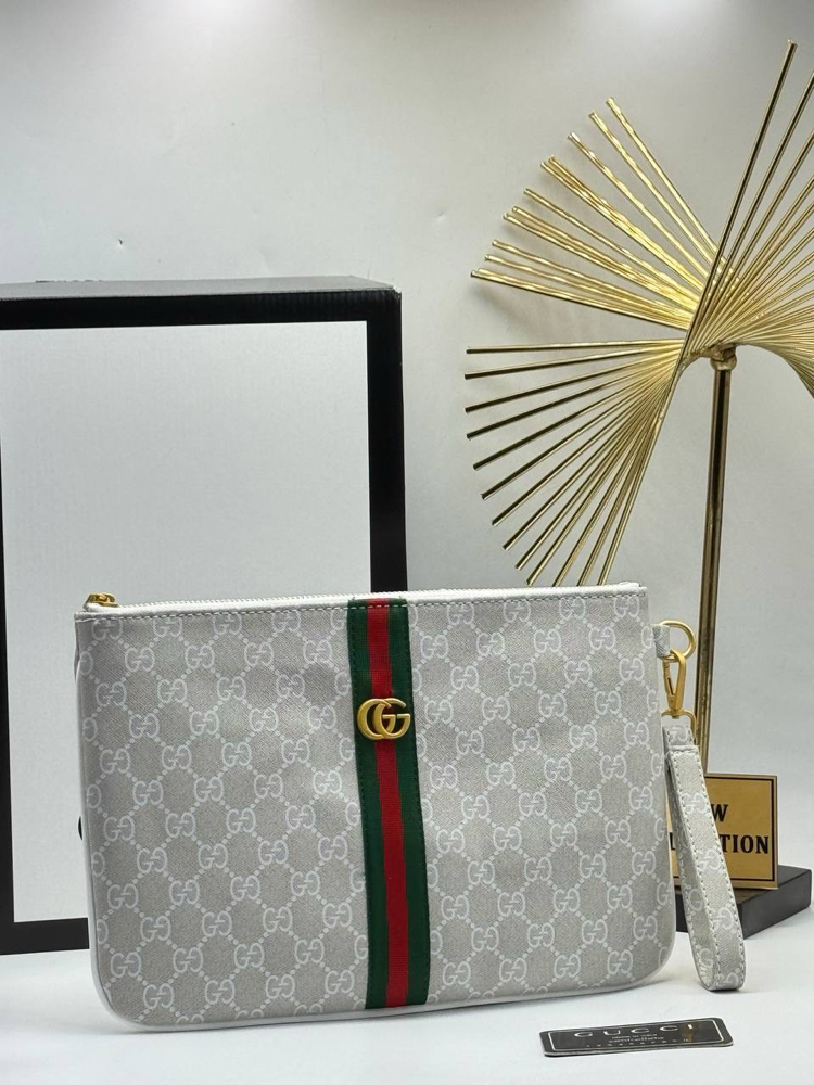 Gucci clutch
