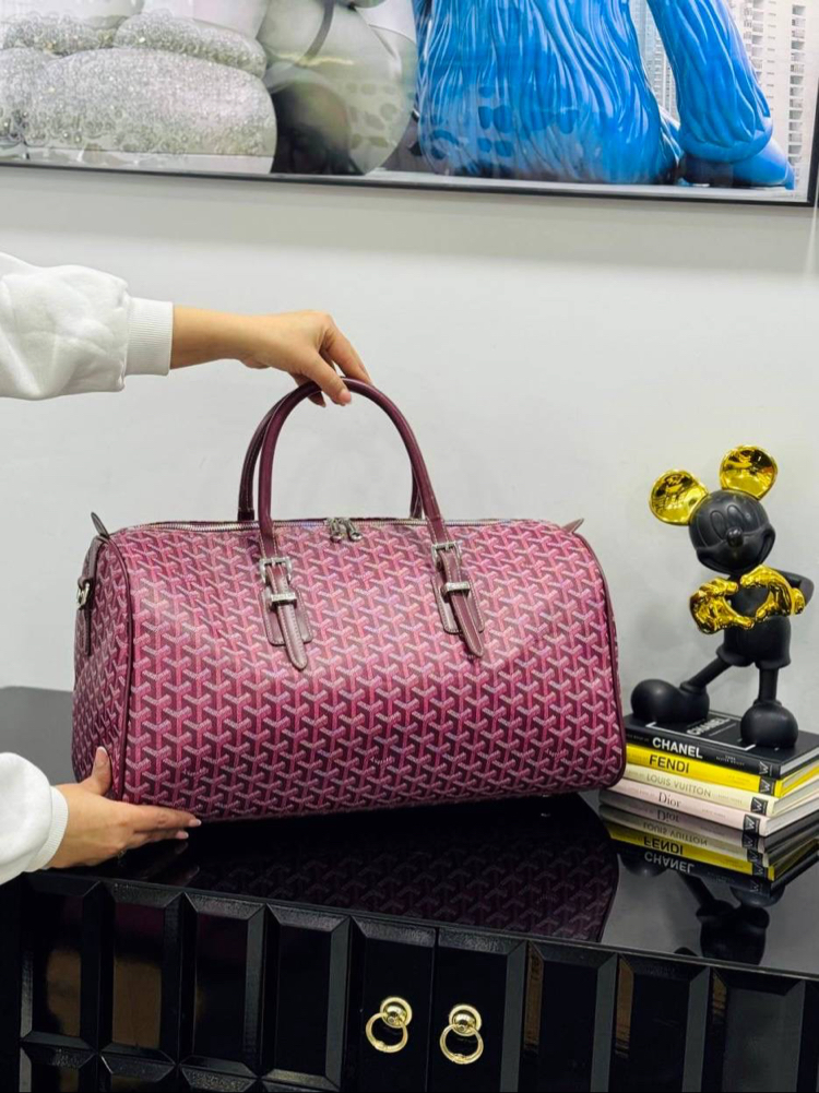 Goyard el valizi